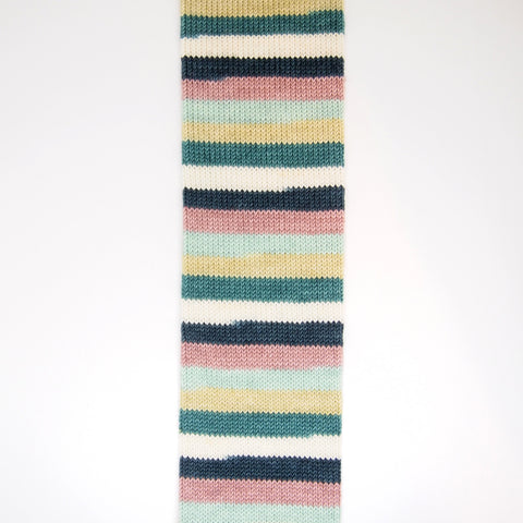 Self-Striping Tube - Grass Menagerie