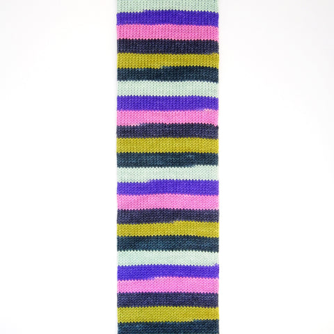 Self-Striping Tube - Knit Me with Your Best Sock